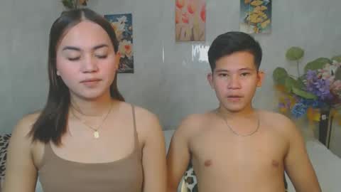 urasian_kat online show from April 25, 2:25 pm