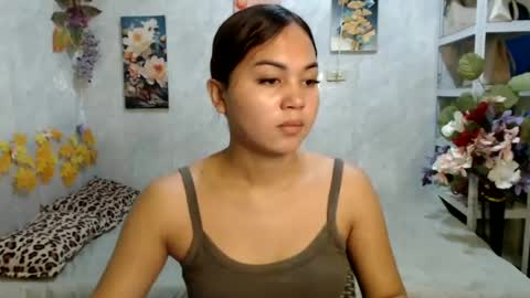 Snapshot of urasian_kat chatting on July 10, 9:50 pm urasian_kat online show from July 10, 9:50 pm