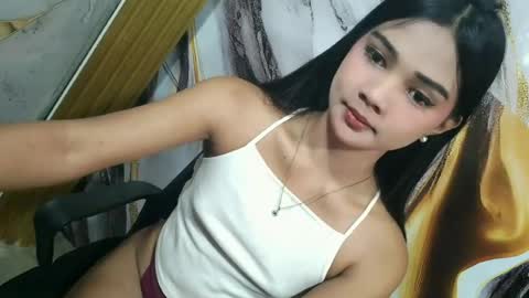 urasian_latinaxxx online show from July 3, 11:33 pm