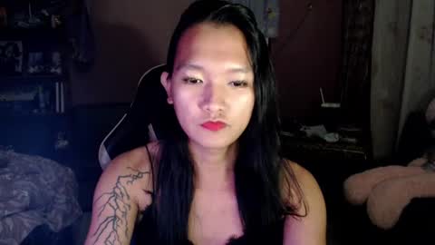 Snapshot of urasian_newra chatting on February 23, 9:59 pm NEWRA ALLISON online show from February 23, 9:59 pm