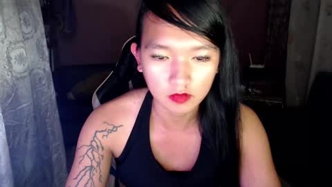 Snapshot of urasian_newra chatting on February 25, 10:50 pm NEWRA ALLISON online show from February 25, 10:50 pm