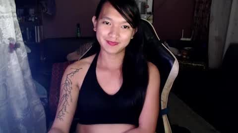 Snapshot of urasian_newra chatting on February 27, 6:09 pm NEWRA ALLISON online show from February 27, 6:09 pm