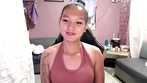 Snapshot of urasian_newra chatting on March 6, 1:58 am NEWRA ALLISON online show from March 6, 1:58 am