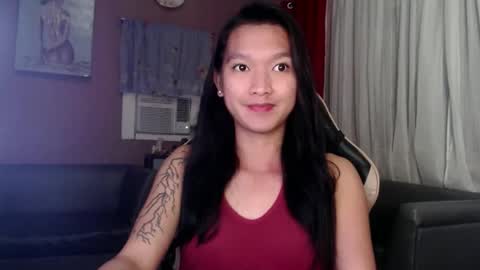 Snapshot of urasian_newra chatting on October 13, 5:46 pm NEWRA ALLISON online show from October 13, 5:46 pm