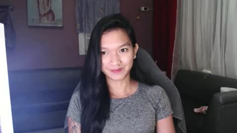 Snapshot of urasian_newra chatting on October 21, 7:36 pm NEWRA ALLISON online show from October 21, 7:36 pm