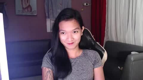 Snapshot of urasian_newra chatting on October 24, 4:58 pm NEWRA ALLISON online show from October 24, 4:58 pm