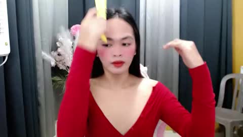urasiancumgirl_ online show from May 4, 6:42 am