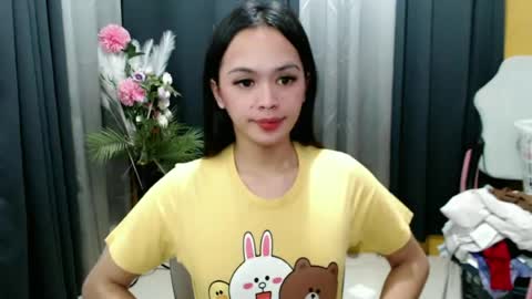 Snapshot of urasiancumgirl_ chatting on June 27, 12:22 pm urasiancumgirl_ online show from June 27, 12:22 pm