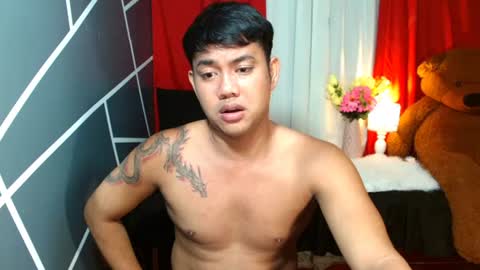 urasiankyler online show from July 24, 4:16 pm