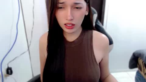 Snapshot of urasianpinaylizaxxx chatting on December 15, 5:17 pm Its me Liza online show from December 15, 5:17 pm