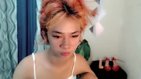 Snapshot of urasianyana chatting on May 25, 2:39 am urasianyana online show from May 25, 2:39 am