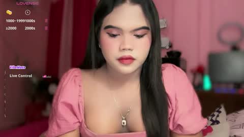 Sofia online show from June 1, 7:04 pm
