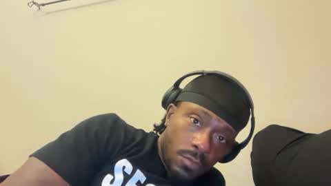 urbandick5 online show from December 15, 1:43 am