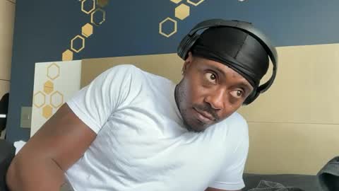 urbandick5 online show from June 13, 2:15 pm