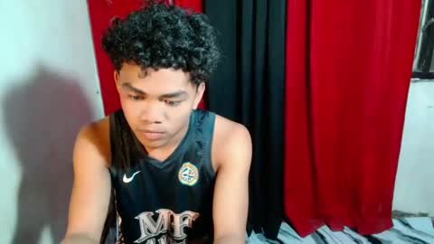 urboyvenz online show from April 26, 3:10 pm