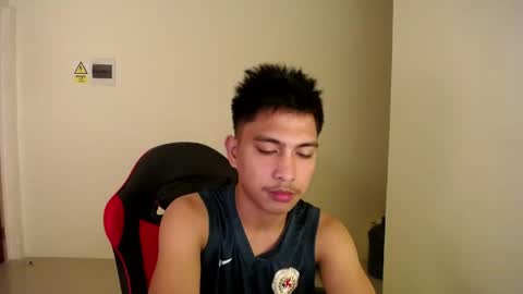 Dannie online show from April 29, 8:37 pm