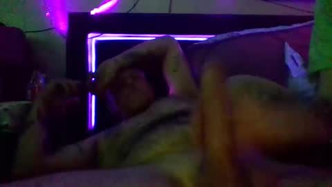 urdaddy875867 online show from April 30, 1:12 am
