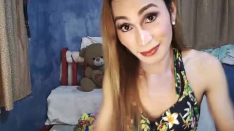 Hot Angel online show from April 18, 12:09 pm