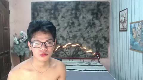 urdreamboy_doms online show from August 2, 5:06 am