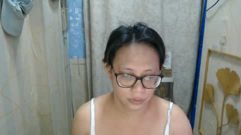 Dakota online show from April 25, 1:41 pm