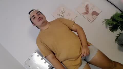 Snapshot of ure_fattytoy143 chatting on June 21, 2:41 pm ure_fattytoy143 online show from June 21, 2:41 pm