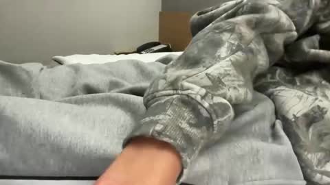 Snapshot of urfavcock6918 chatting on September 17, 1:51 am urfavcock6918 online show from September 17, 1:51 am