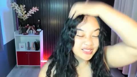 Scarlet online show from October 26, 5:02 am