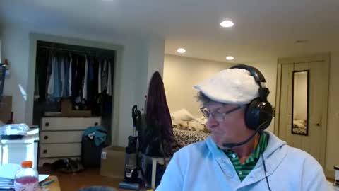 Gregor online show from October 2, 6:04 pm