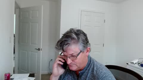 Gregor online show from November 4, 5:01 pm