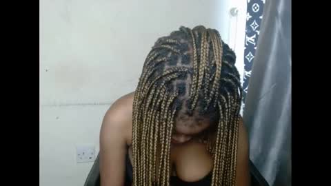 urflirtydoll online show from February 4, 8:06 pm