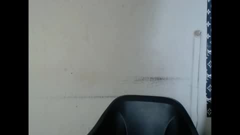 Snapshot of urflirtydoll chatting on February 18, 8:14 pm urflirtydoll online show from February 18, 8:14 pm