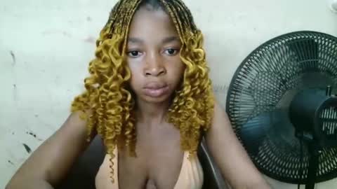 Snapshot of urflirtydoll chatting on September 19, 2:51 pm urflirtydoll online show from September 19, 2:51 pm