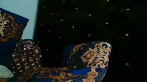 urflirtydoll online show from June 20, 7:22 am