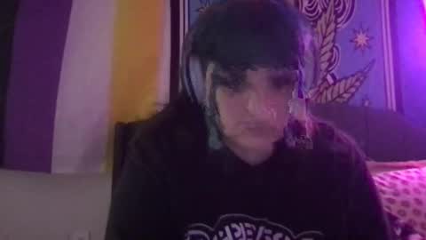 sativa raye online show from March 31, 6:58 am