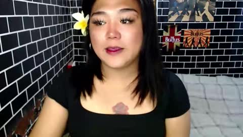 Dimple online show from September 13, 2:33 am