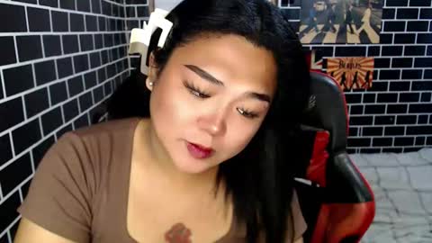 Dimple online show from September 18, 5:42 am