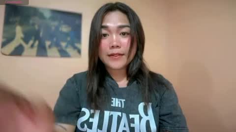 Dimple online show from August 5, 2:31 pm