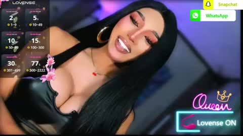 Snapshot of urgoddess_bella chatting on August 3, 11:48 am My bella 3 online show from August 3, 11:48 am