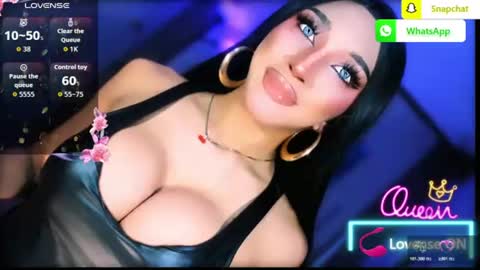 Snapshot of urgoddess_bella chatting on August 4, 1:42 am My bella 3 online show from August 4, 1:42 am