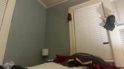 urgrlkandalee online show from April 2, 8:01 am