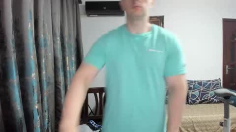 UrGymCrush online show from October 8, 9:12 pm