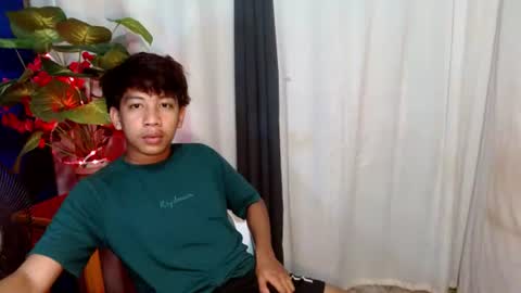urhardfucker_joseph online show from July 4, 2:23 pm