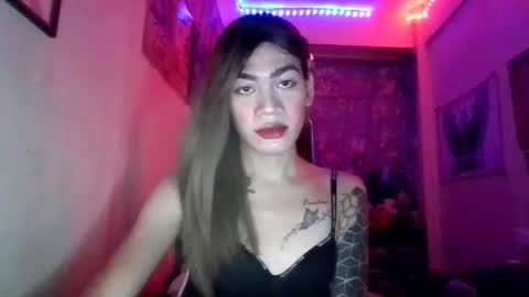 urhot_angelina26 online show from April 22, 8:50 am