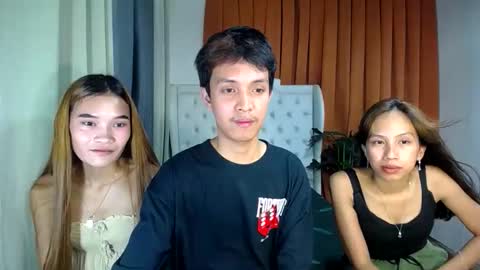 urhot_johny online show from April 23, 9:08 am