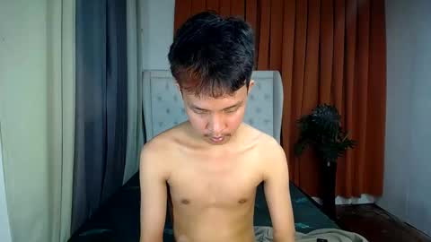 urhot_johny online show from May 10, 2:55 pm