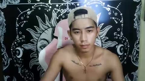 Snapshot of urhot_joshxx chatting on March 4, 6:47 am Josh online show from March 4, 6:47 am