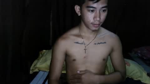 Snapshot of urhot_joshxx chatting on November 21, 11:25 pm Josh online show from November 21, 11:25 pm