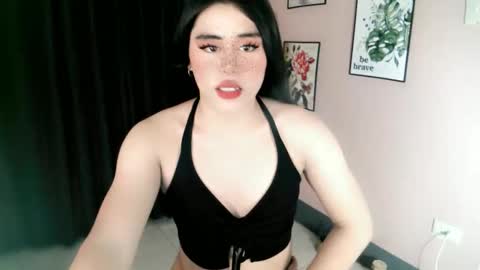 Snapshot of urhotdexie69 chatting on October 13, 11:43 am urhotdexie69 online show from October 13, 11:43 am