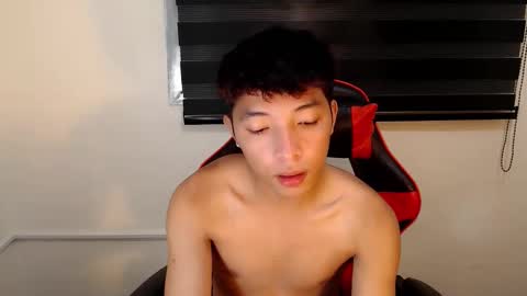 Ethan online show from November 12, 11:54 am