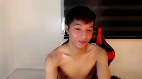 Ethan online show from January 12, 4:12 pm